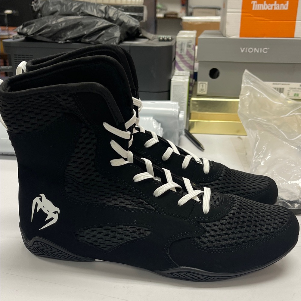 Black High-Top Men's Shoes